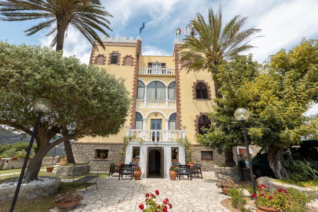 Hotel Castello Monticello Giglio Porto Exterior foto