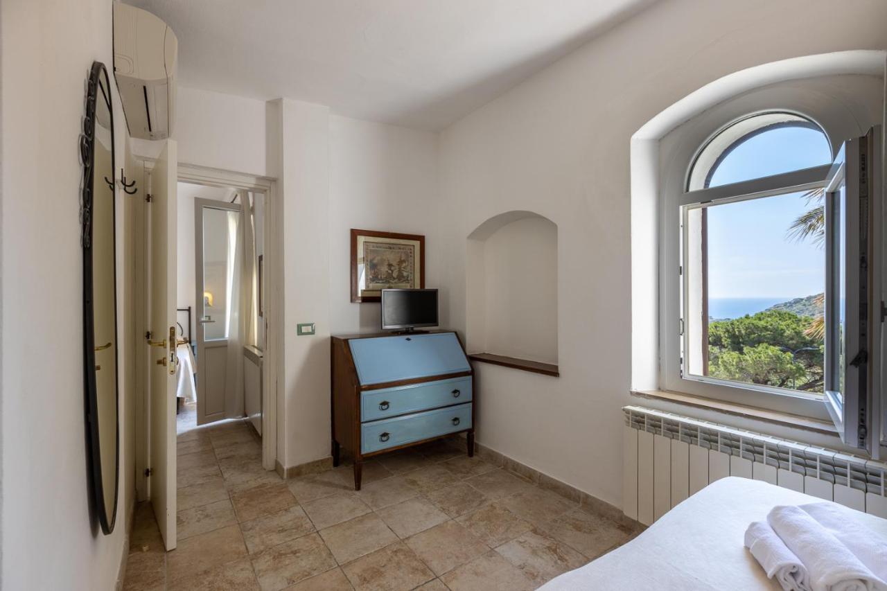 Hotel Castello Monticello Giglio Porto Exterior foto